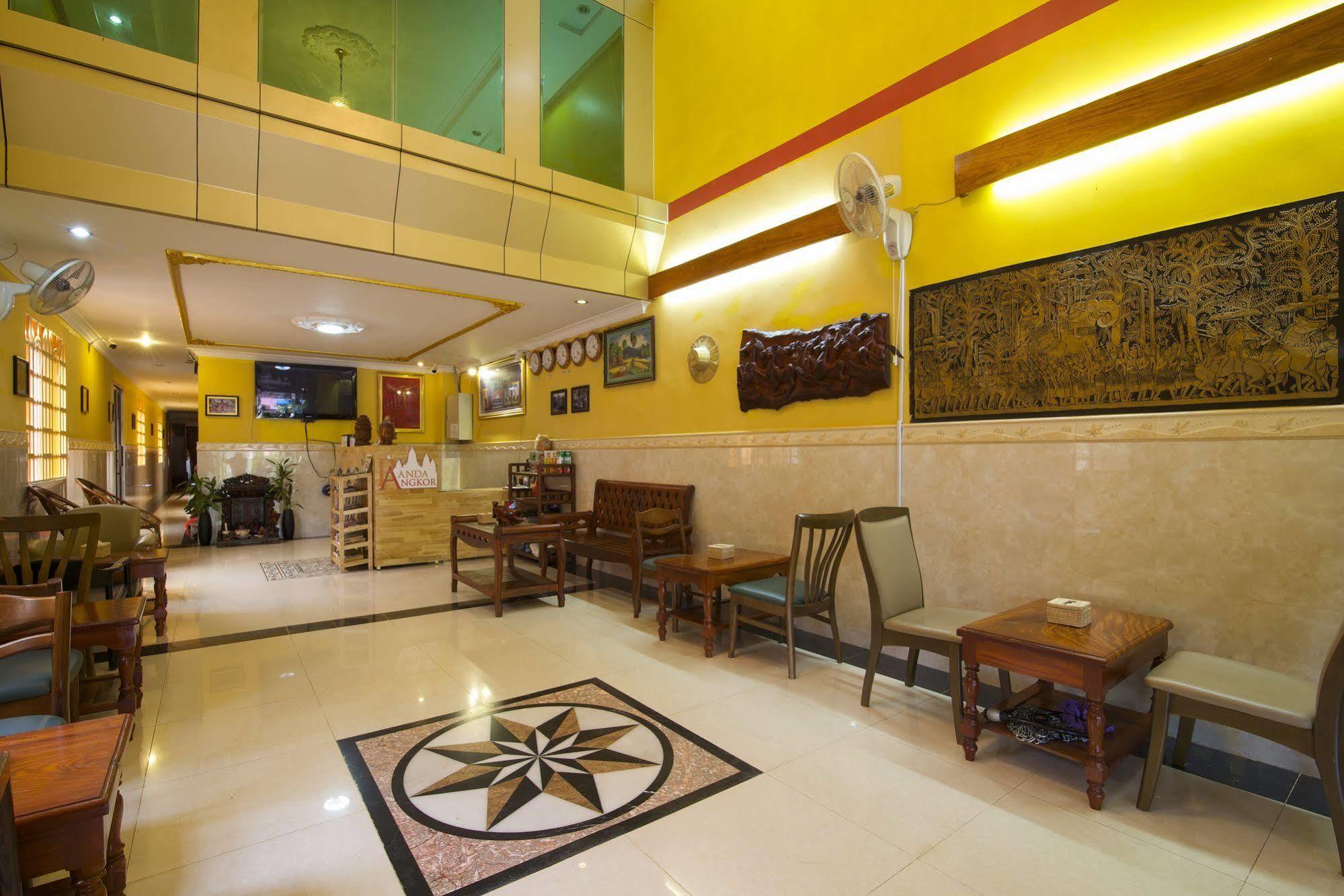 Panda Angkor Inn Siem Reap Exterior photo